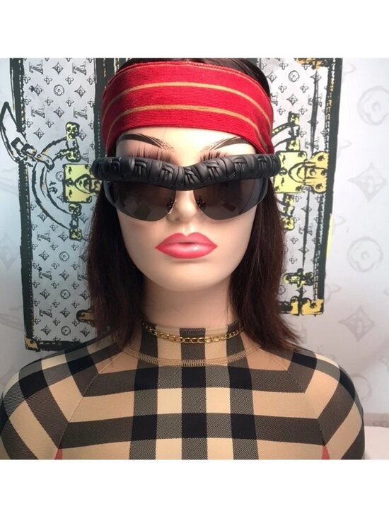 New Authentic Bottega Veneta BV1209S 002 Black Oversized Square Sunglasses main image 10